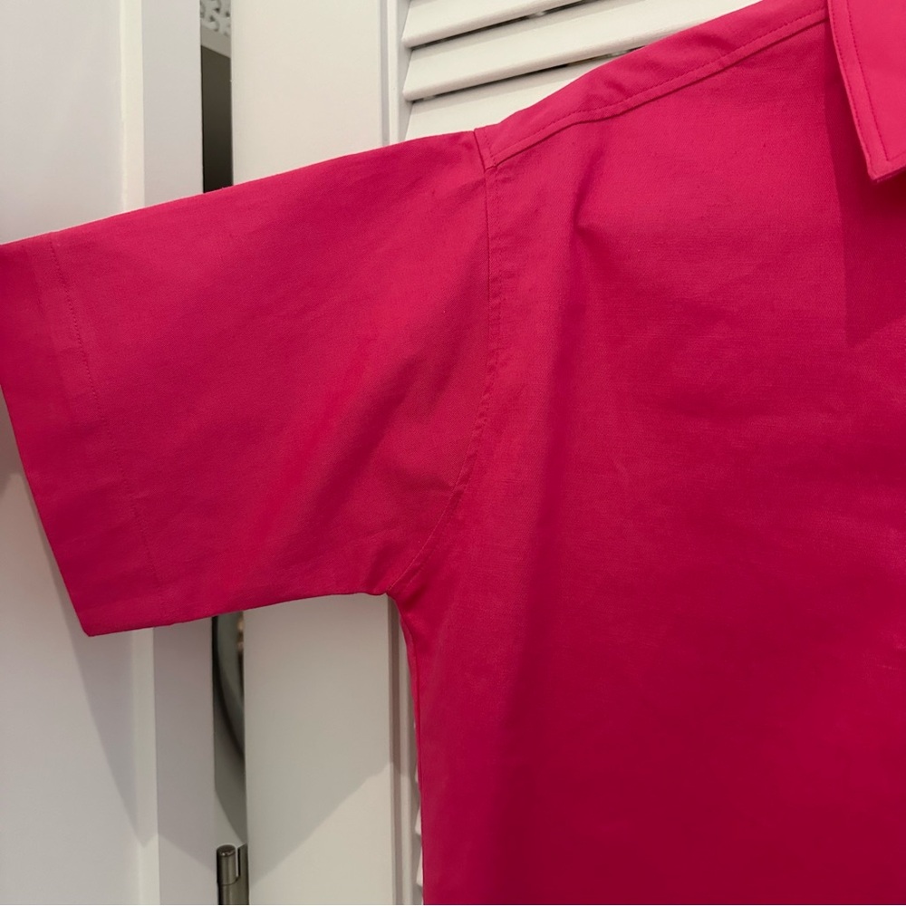 DKNY Cropped Short Sleeve Linen-Blend Button Down Shirt - Picture 4 of 8